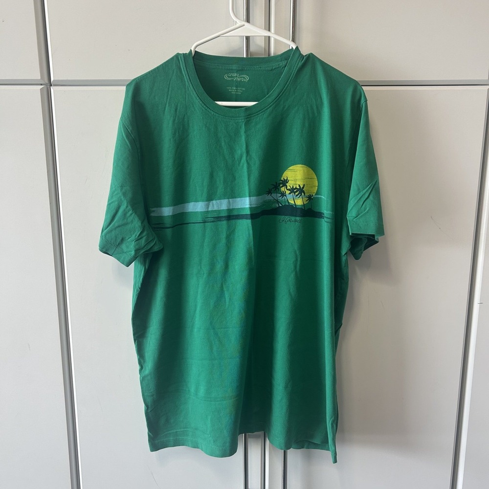 Crazy Shirts Hawaii Mens Large Green Pima Cotton Graphic T-Shirt Island Palms
